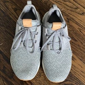 New Balance Women’s Fresh Foam Cruz Sneakers 8.5